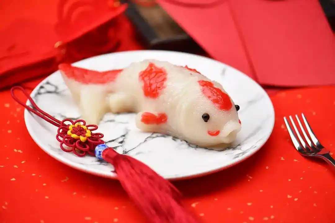 科技賦能年糕生產(chǎn)，年年有魚(yú)年糕包裝機(jī)引領(lǐng)新潮流